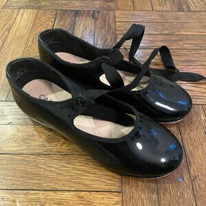 Capezio Jr Tyette Tap Shoes Girls size 1 (with box)